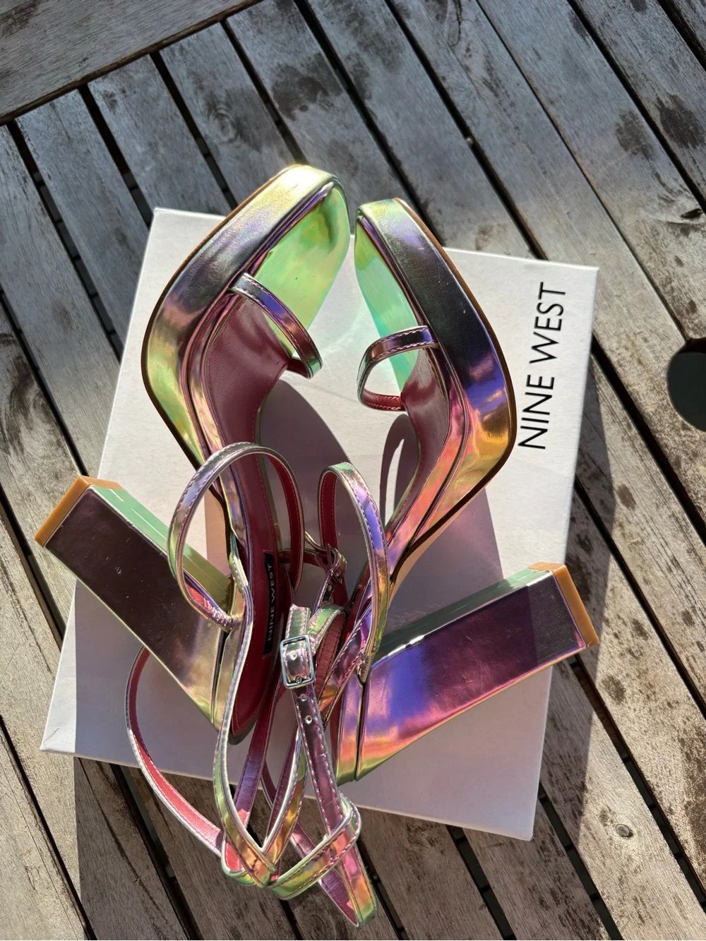 Nine West Iridescent Pink Purple Metallic Platform Sandals Sz 7M